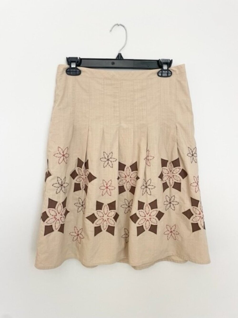 Ann Taylor Loft Womens Skirt Size 2 Beige Brown Embroidered Floral Pleated Lined